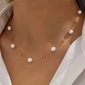 Colier vintage cu perle artificiale