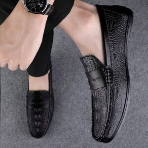 Pantofi loafer cu model